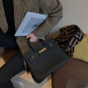 Chic Black Pebbled Leather Satchel Bag.